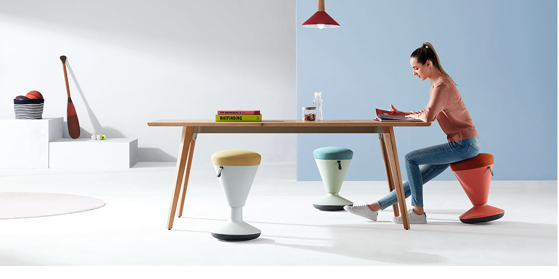 Orka Active Sitting Stool by Humb.