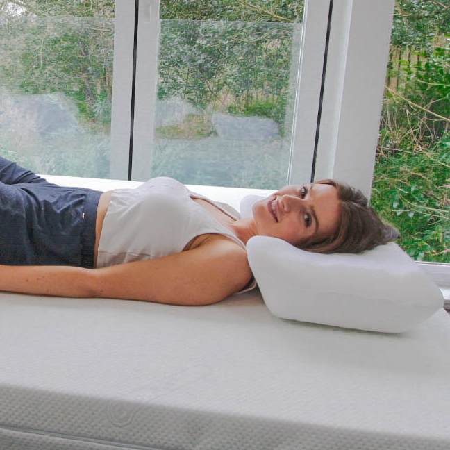 Putnam Self-Adjusting Pillow